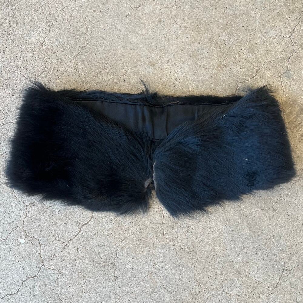 Vintage 1950s black fur collar shrug
